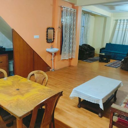 Thakur Apartment Shimla Luaran gambar
