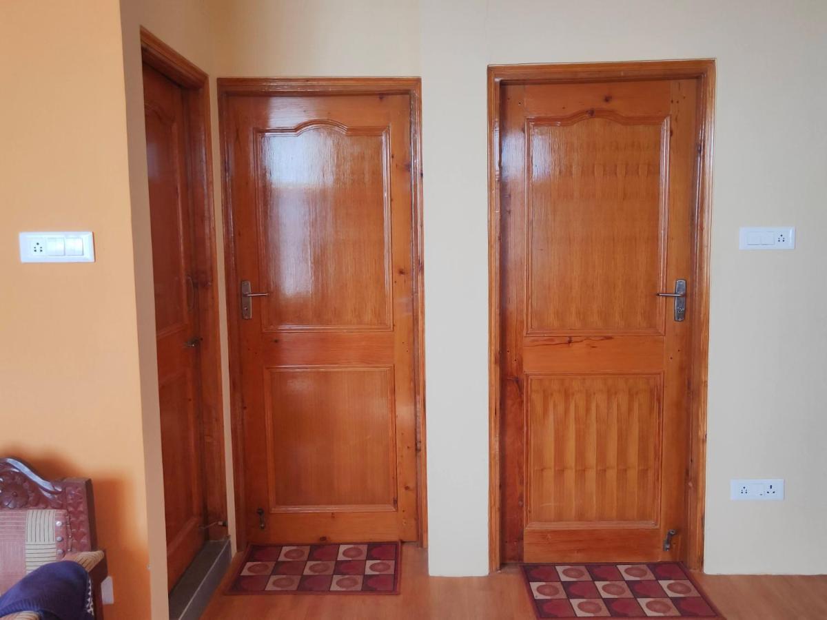 Thakur Apartment Shimla Luaran gambar