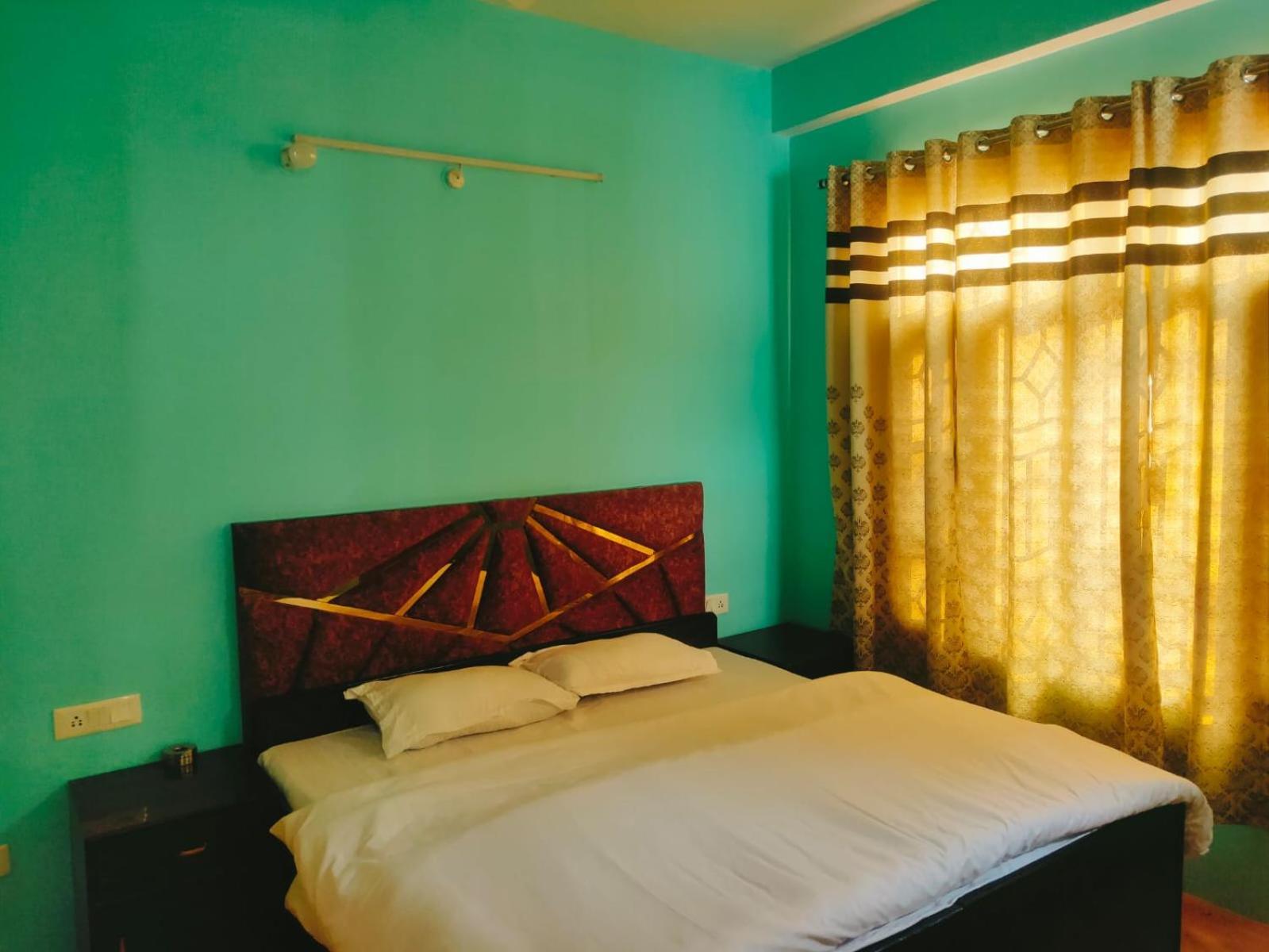 Thakur Apartment Shimla Luaran gambar