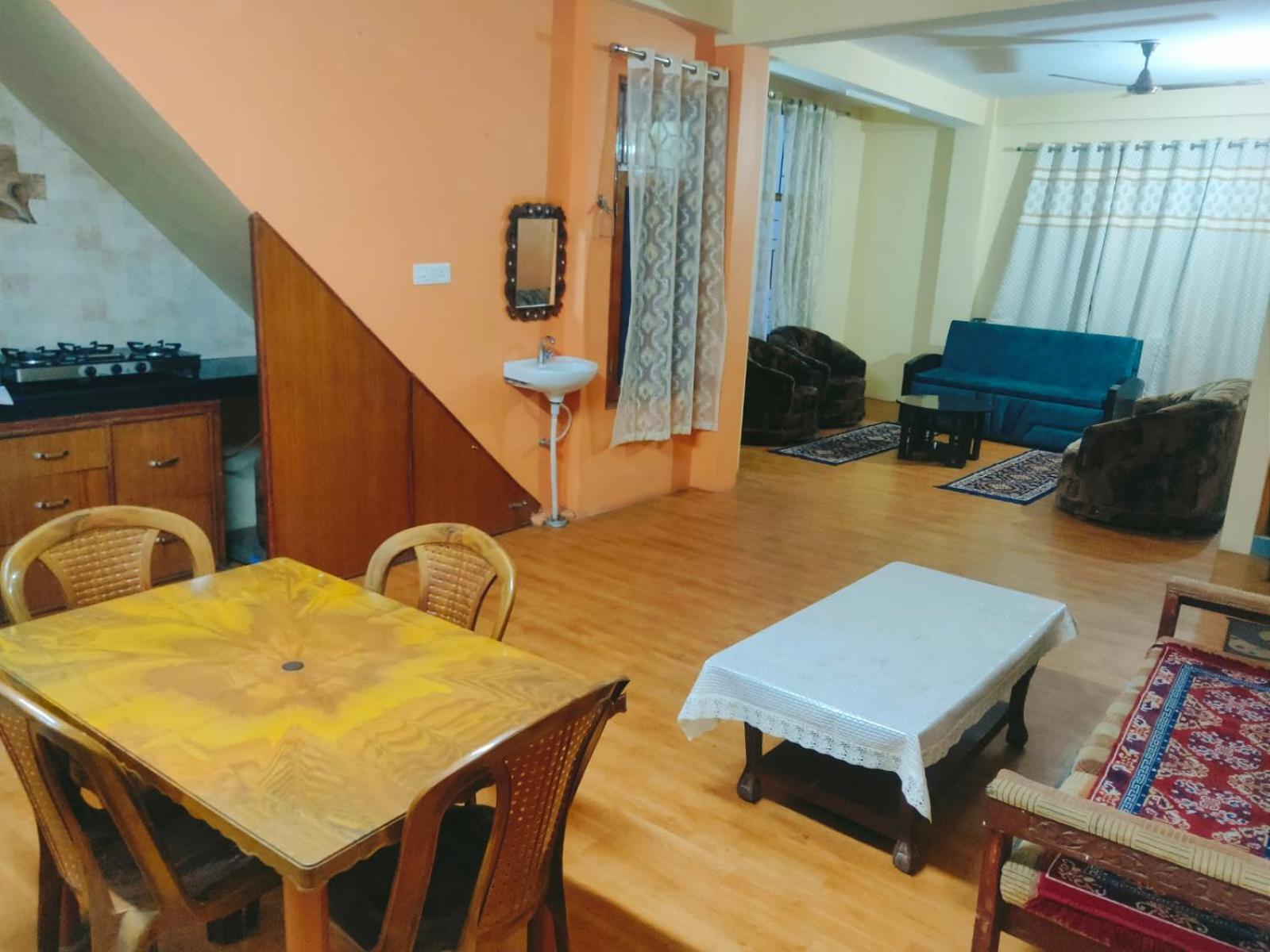 Thakur Apartment Shimla Luaran gambar